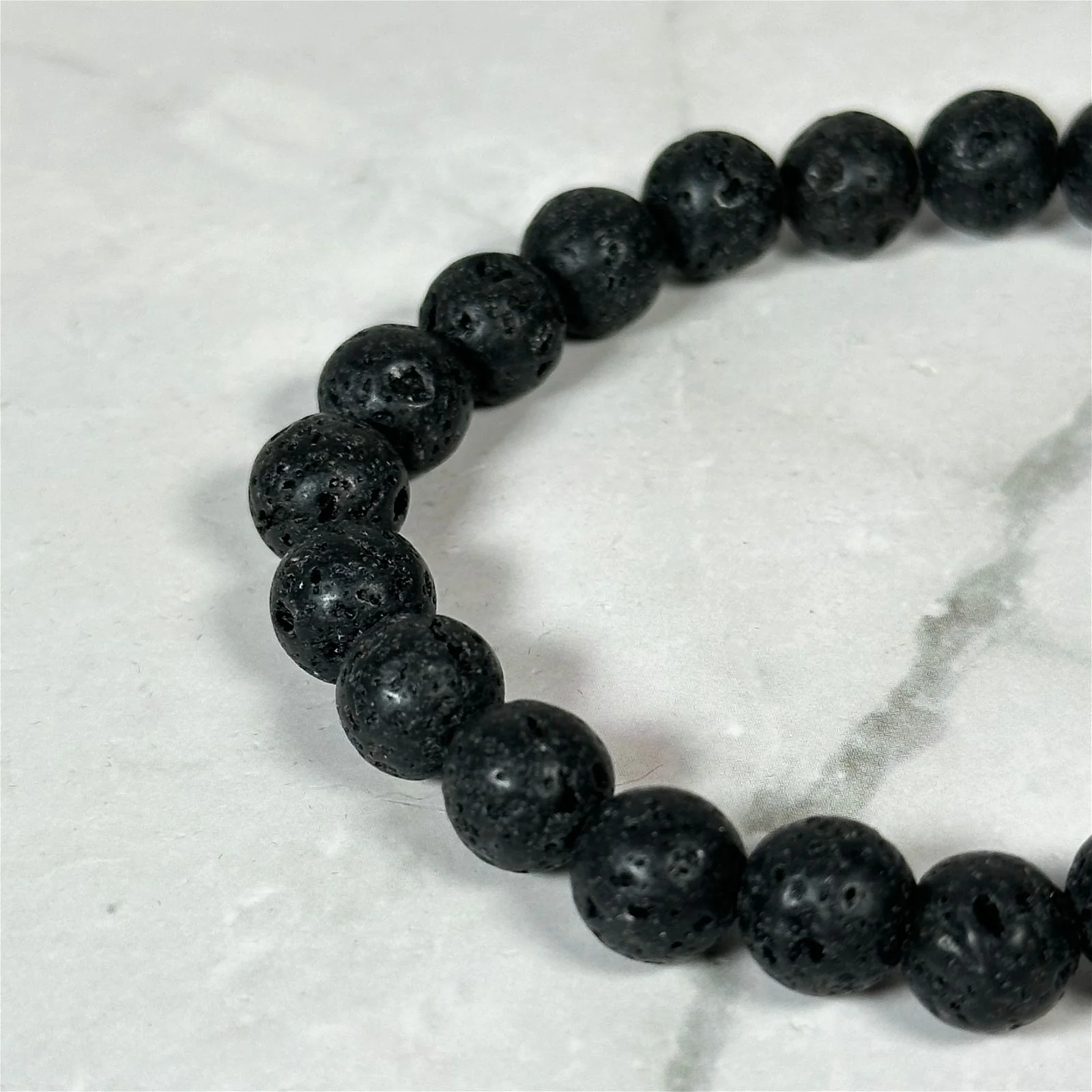 Bracelet Pierre de Lave (8mm) - Image 2