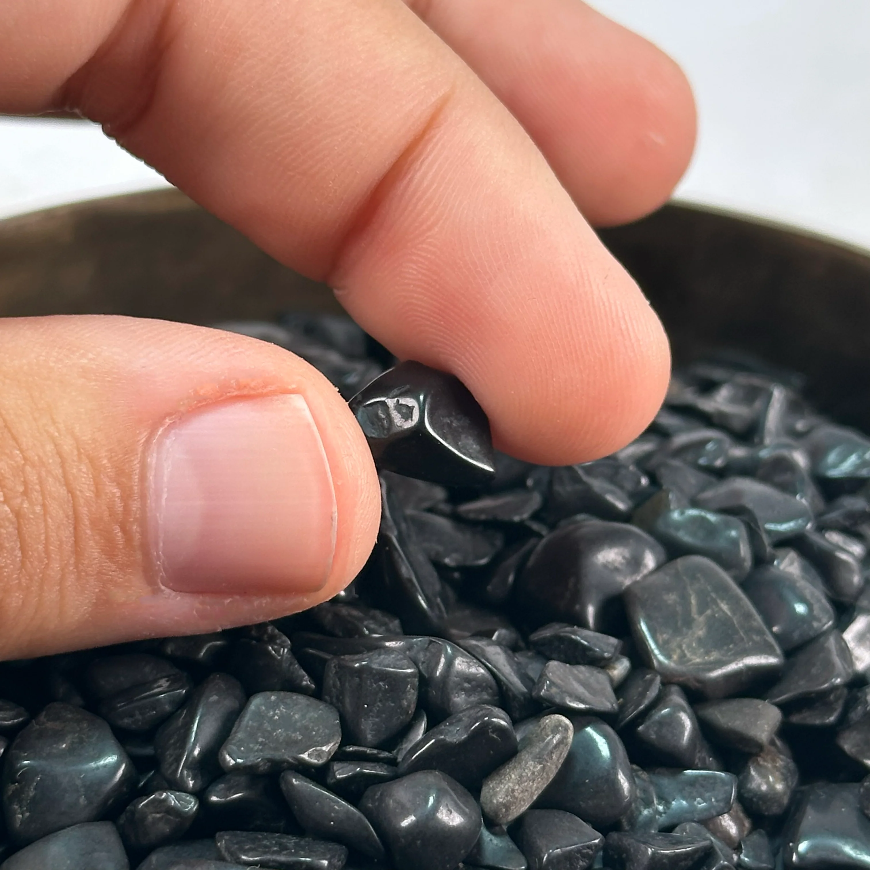 Éclats roulés de Tourmaline Noire - Image 4