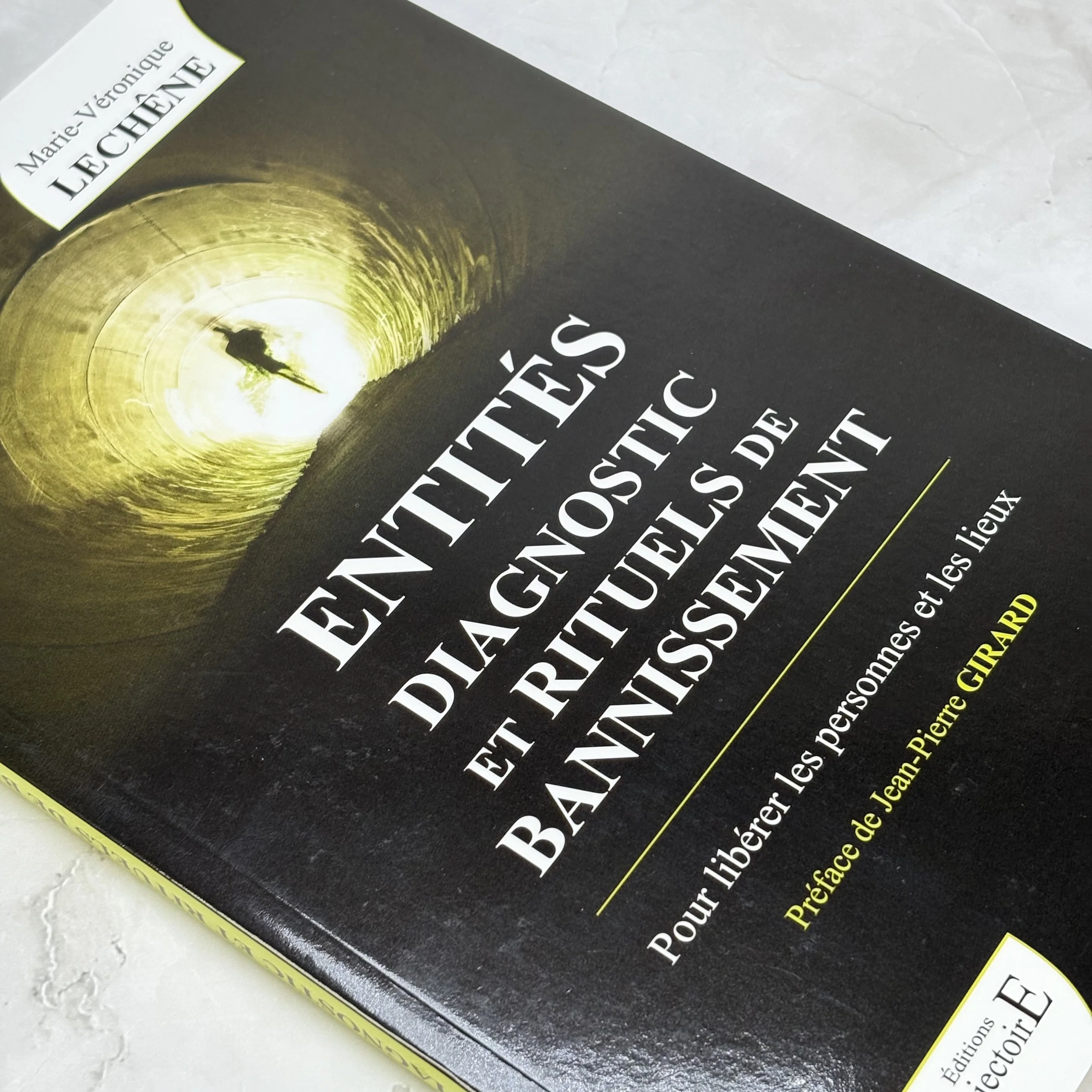 Entités - Diagnostic et rituels de bannissement pour libérer les personnes et les lieux - Image 3