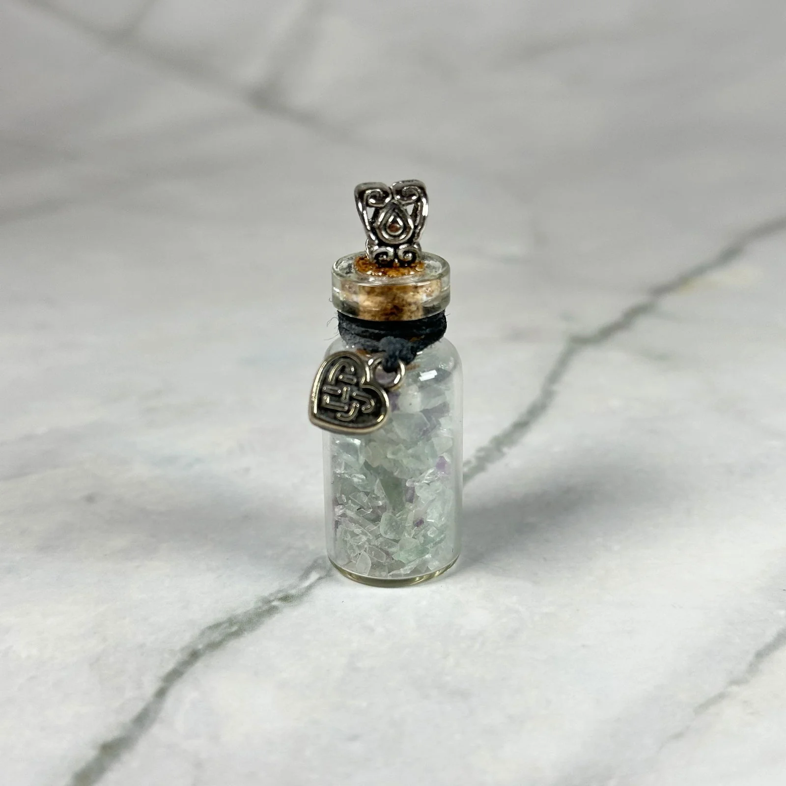 Fiole de Pierre de Fluorite pour favoriser l'amour éternel