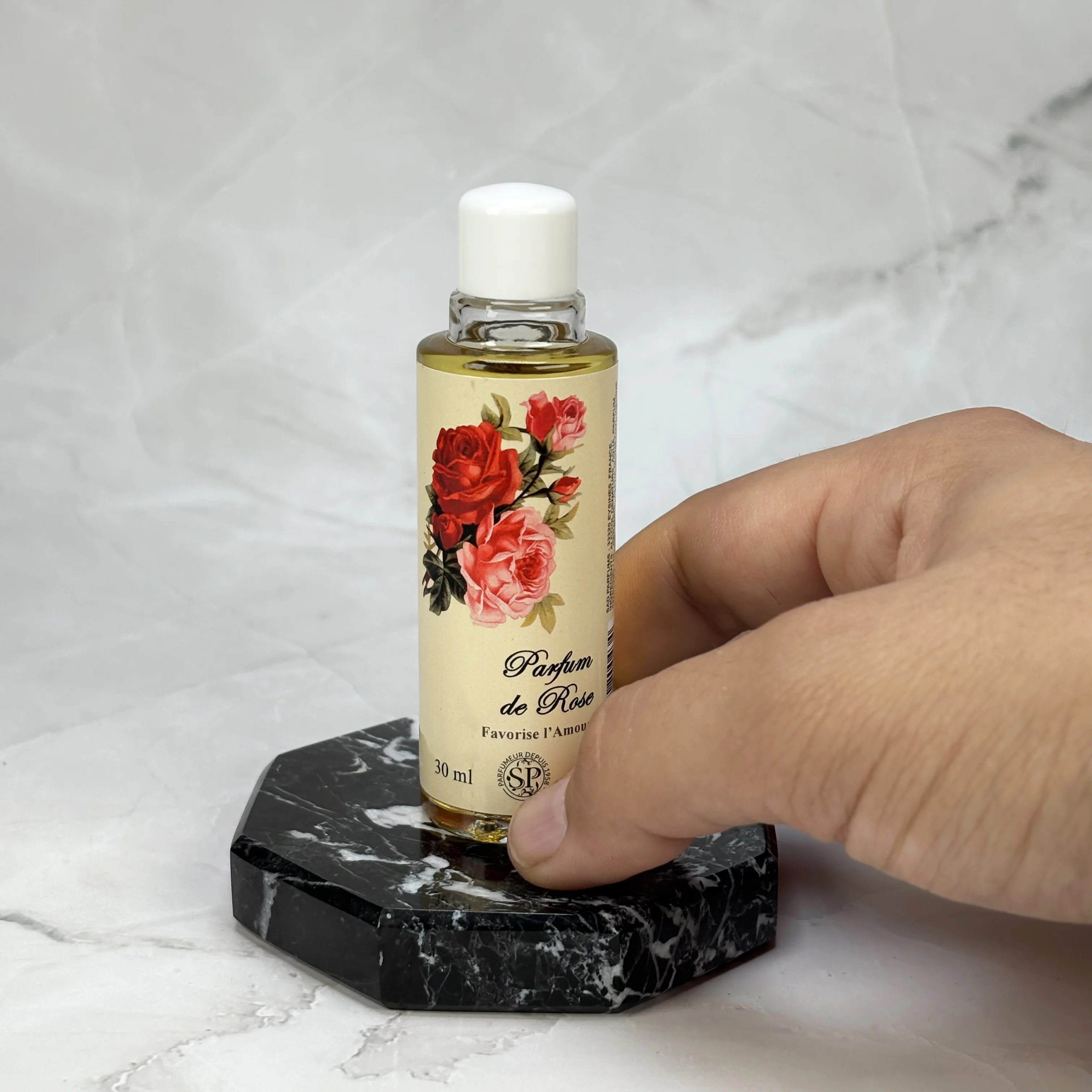 Parfum de Rose - Image 3