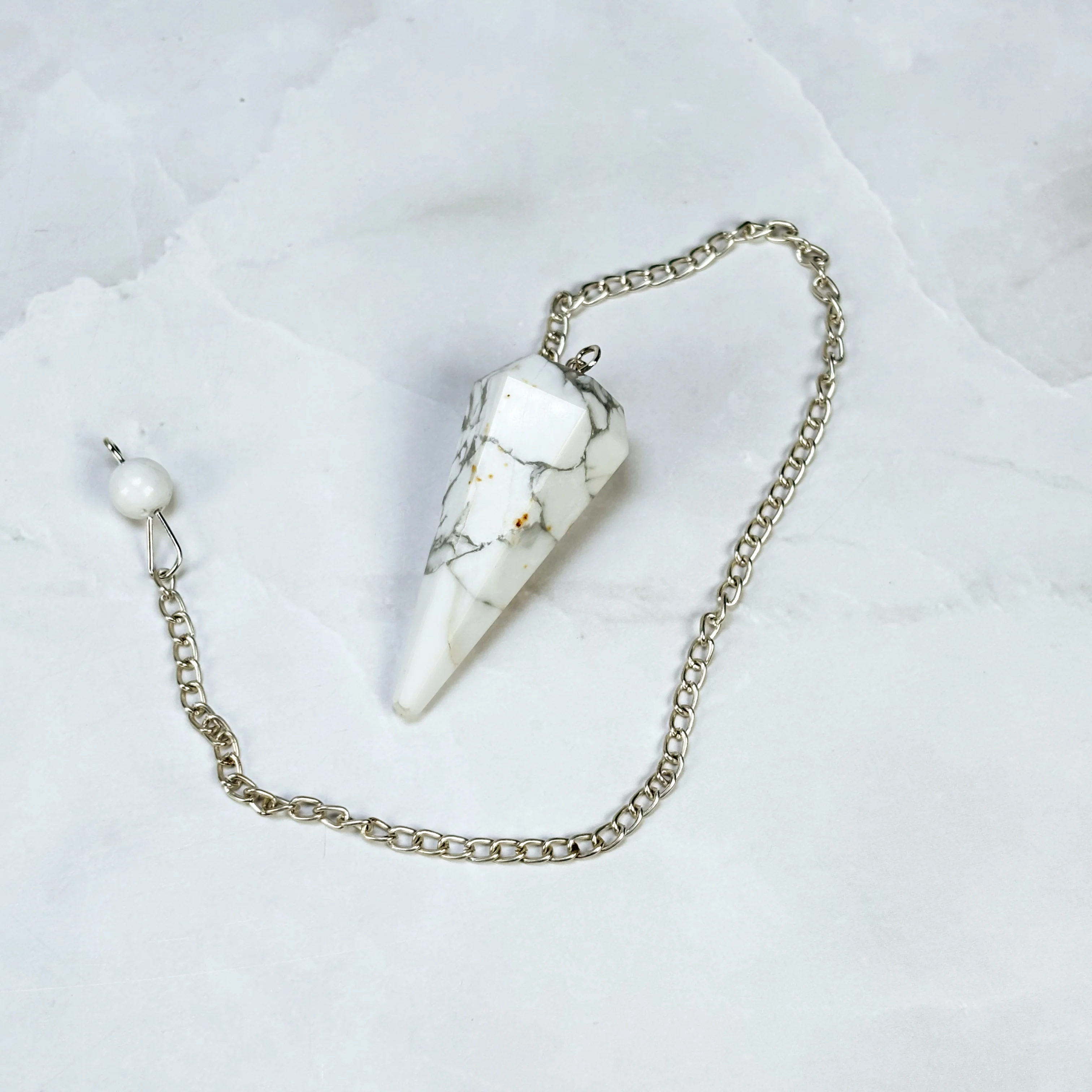 Pendule conique en Howlite - Image 3