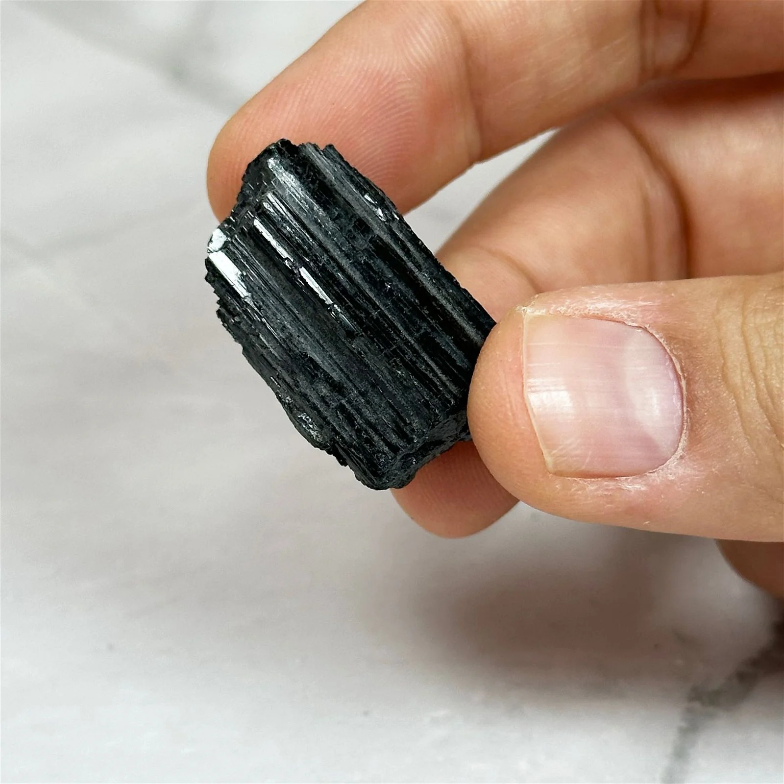Pierre brute de Tourmaline cristallisée (extra) - Image 3