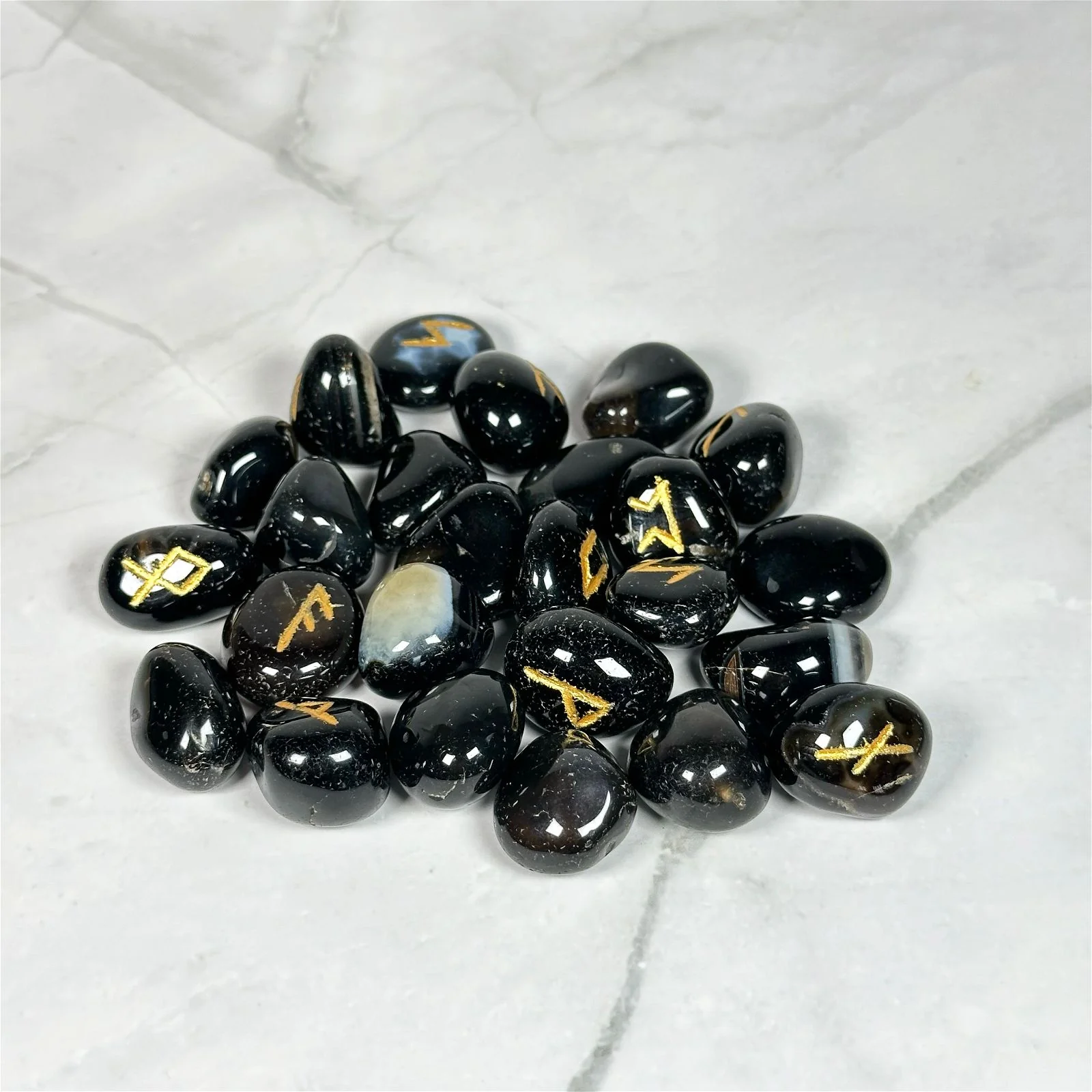 Runes en Onyx Noir et pochette - Image 3